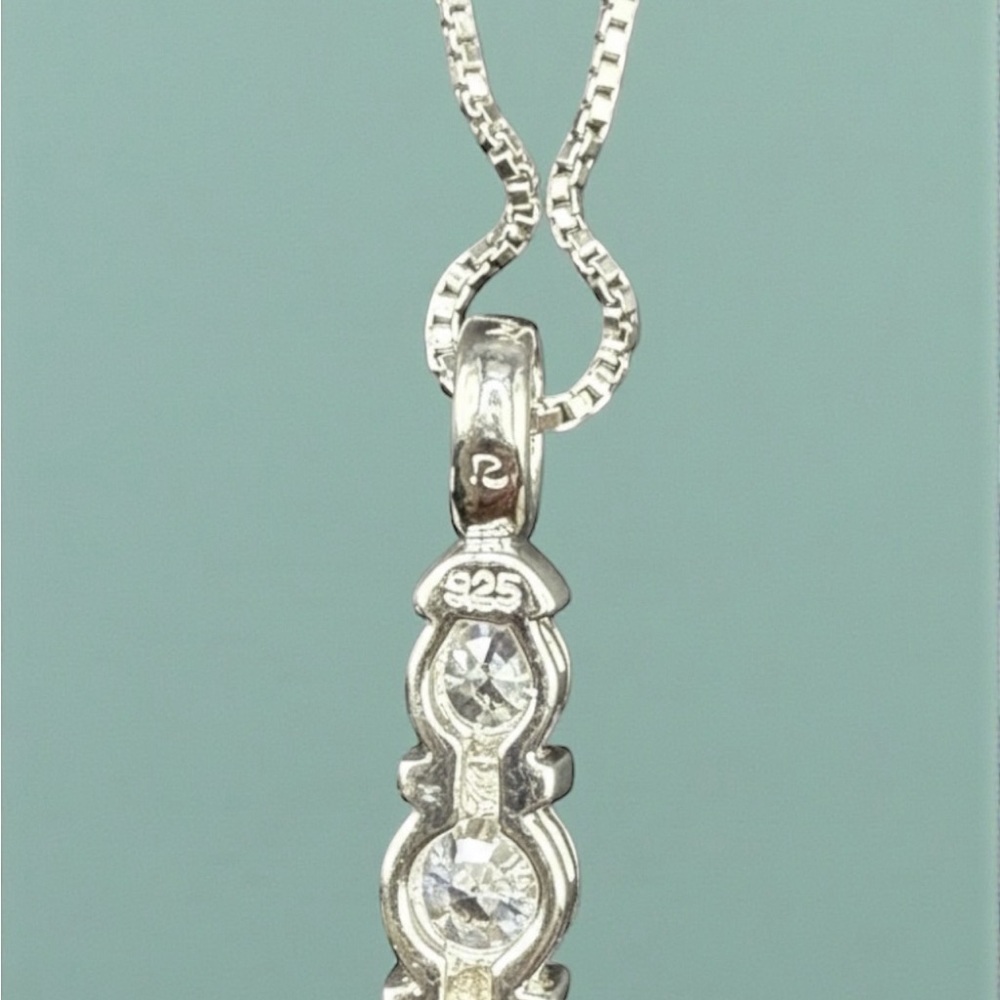 Sterling 925 “ The Journey Pendant Necklace “ stamped - Picture 4 of 4